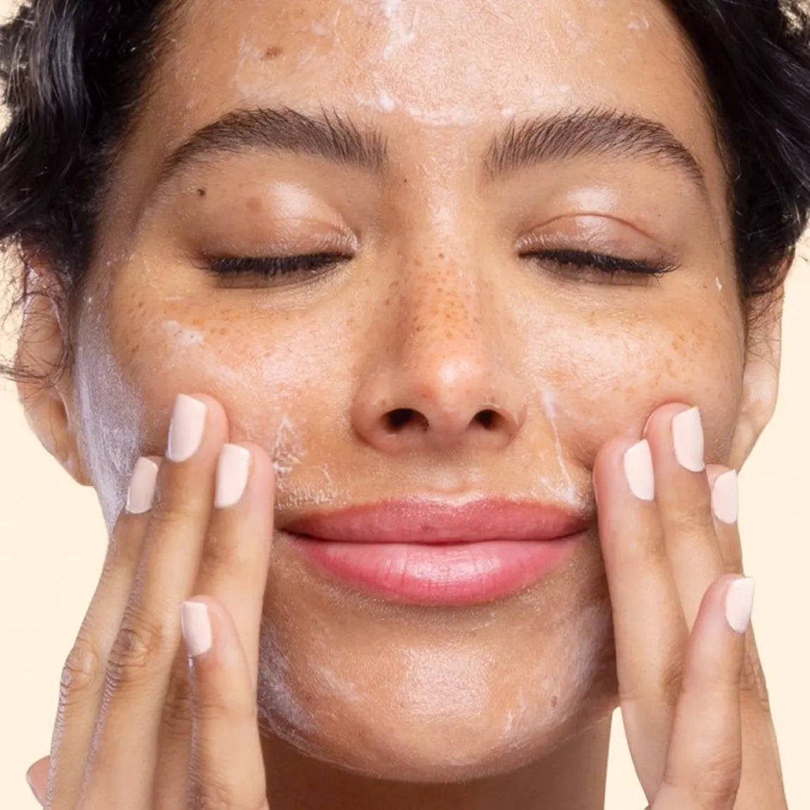 CLEAN-PURE Cleansing Gel